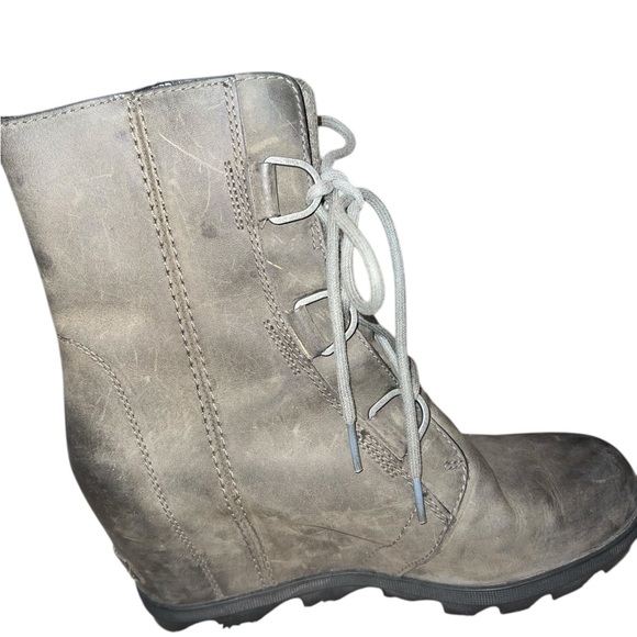 Sorel Women’s Dark Gray Boots - Picture 6 of 6